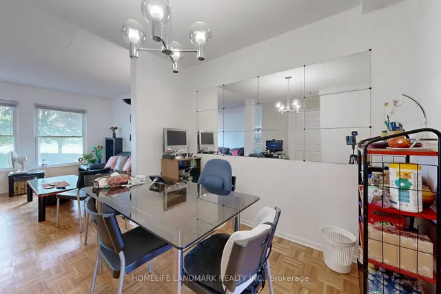 Additional image 11 of 32 L'amoreaux Dr