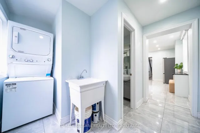 Additional image 22 of 341 Clinton St