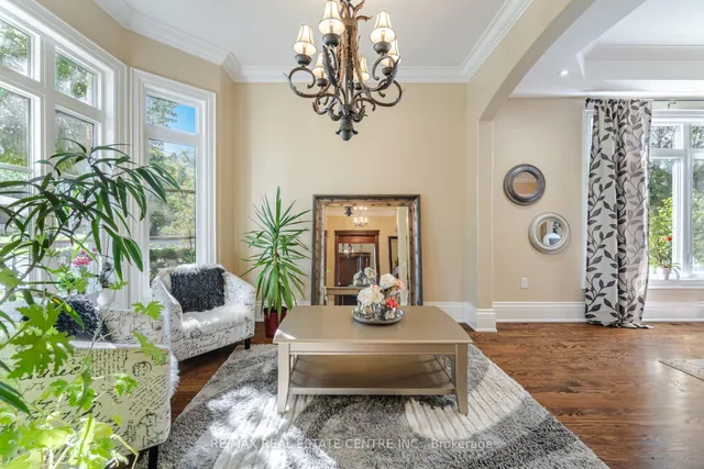 Additional image 8 of 275 Martin St