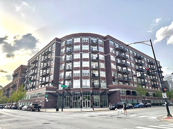 1000 W Adams St APT 203, Chicago, IL 60607