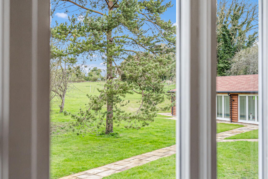 Additional image 14 of Reynards Road, Welwyn, AL6