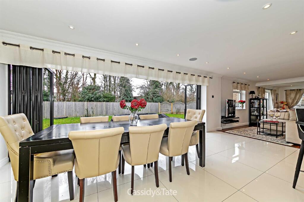 Additional image 5 of Linden Crescent, St. Albans