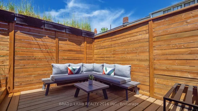 Additional image 49 of 4 Manchester Ave