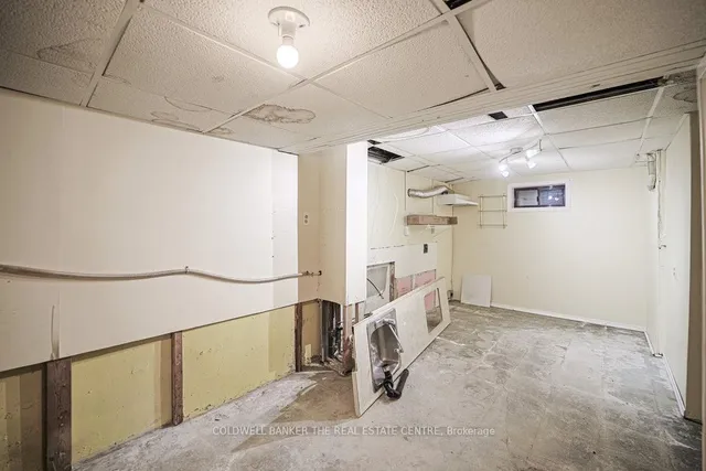 Additional image 42 of 34 Crestview Ave