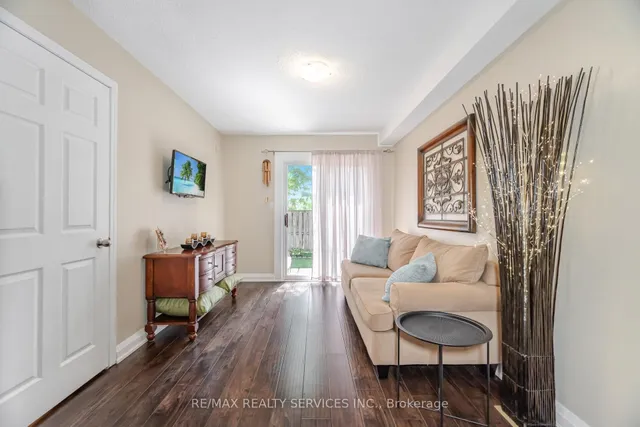 Additional image 29 of 2 Clay Brick Crt Unit 21