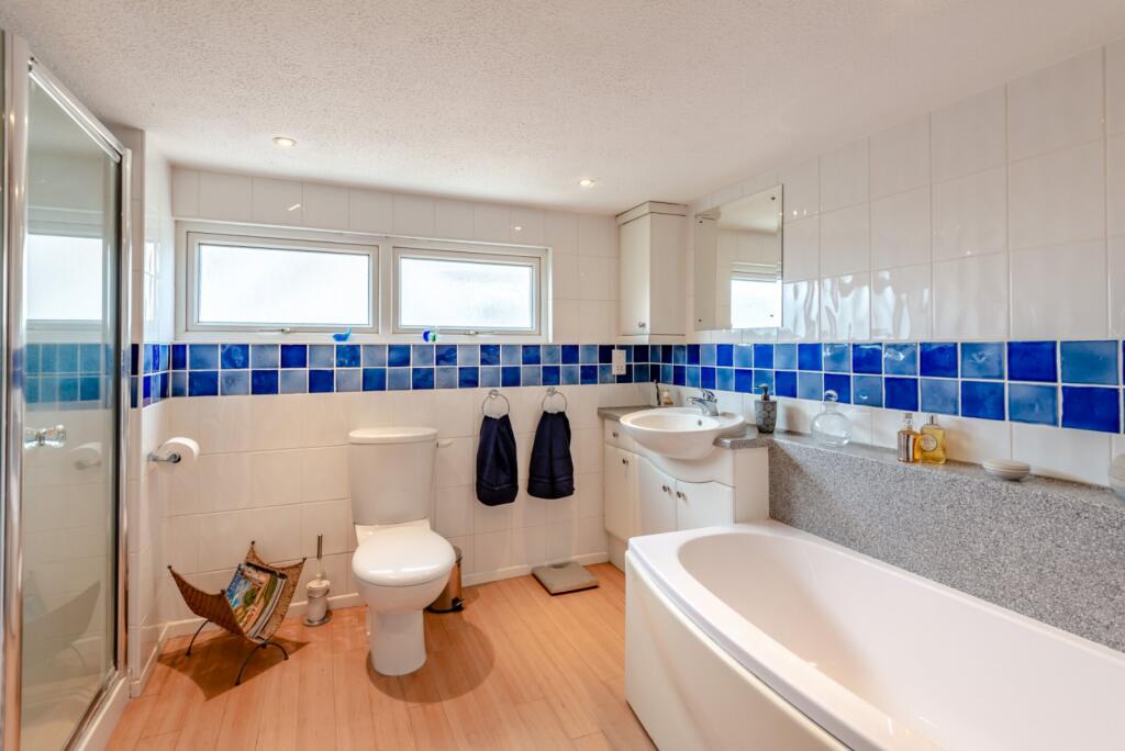 Additional image 12 of Long Buftlers, Harpenden, Hertfordshire