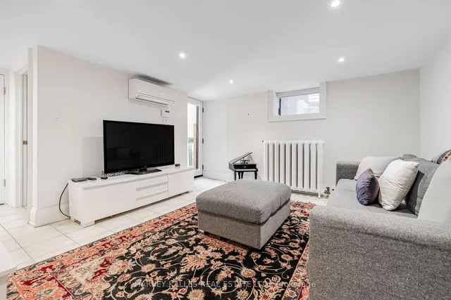 Additional image 34 of 386 Palmerston Blvd