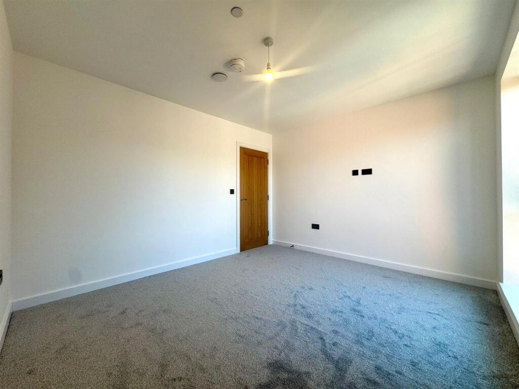 Additional image 7 of 4 Camden Drive, Birmingham
