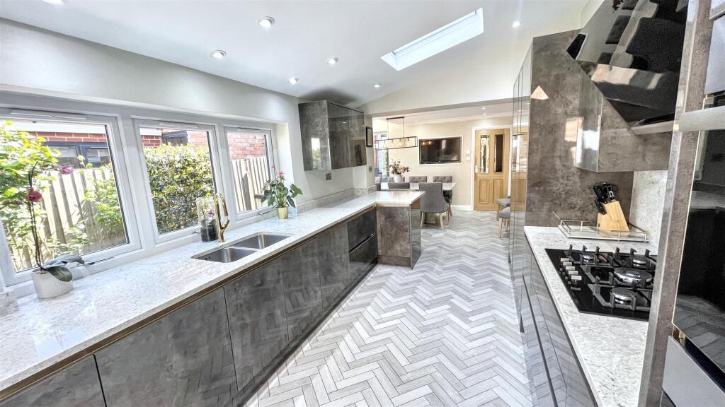 Additional image 9 of Willows Crescent, Balsall Heath