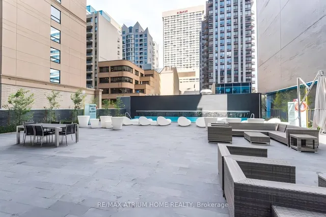 Primary image of 42 Charles St Unit PH 5305