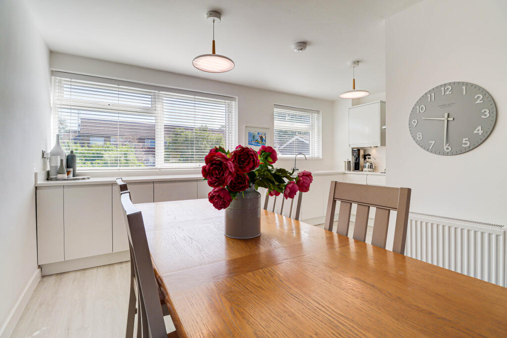 Additional image 10 of Carlton Road, Harpenden, Hertfordshire, AL5