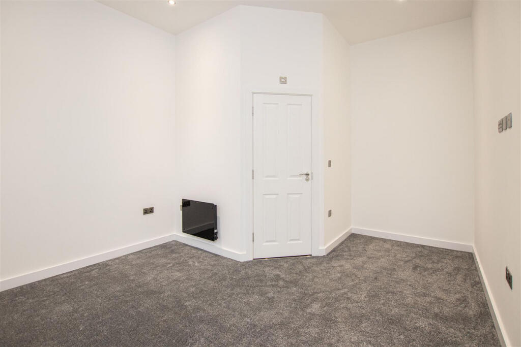 Additional image 7 of Camden Drive, Birmingham, B1 3
