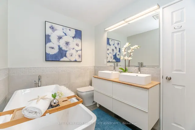 Additional image 22 of 561 Oakwood Ave