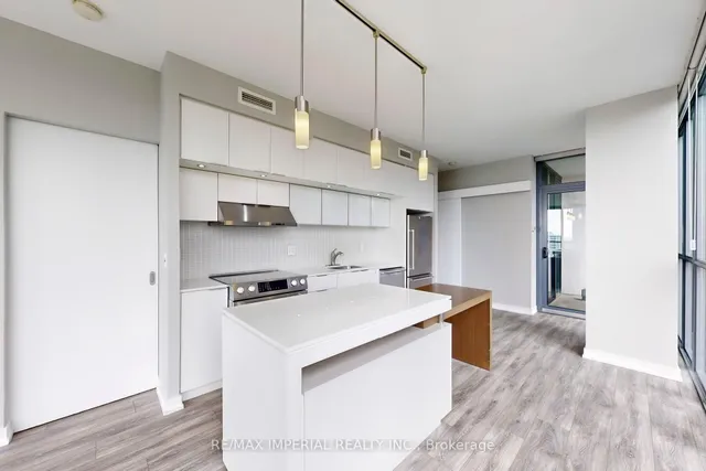 Additional image 24 of 110 Charles St Unit 2308