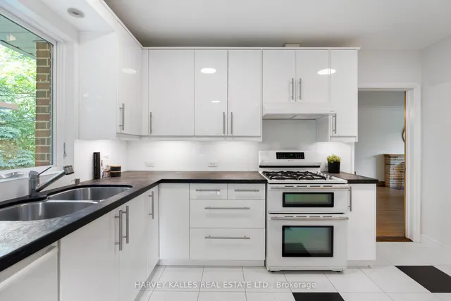 Additional image 11 of 10 Northolt Crt
