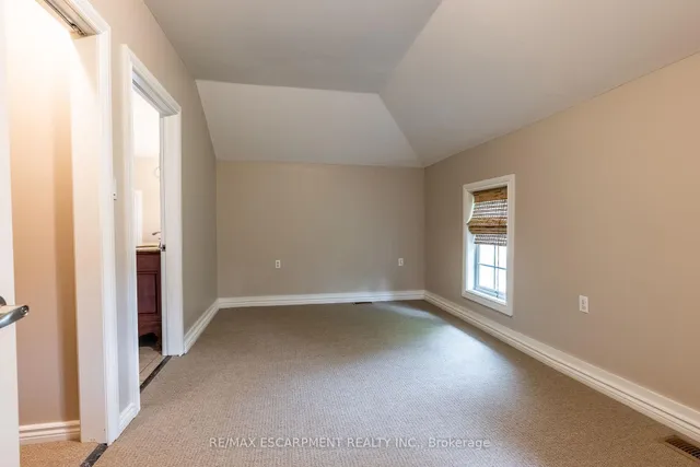 Additional image 19 of 954 Beach Blvd