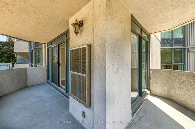 Additional image 12 of 67 Caroline St Unit 203