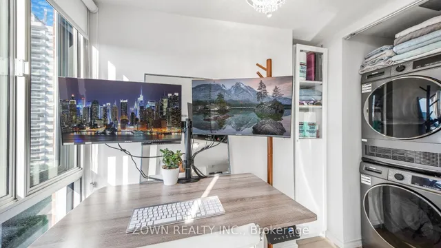 Additional image 20 of 15 Maplewood Ave Unit 1002