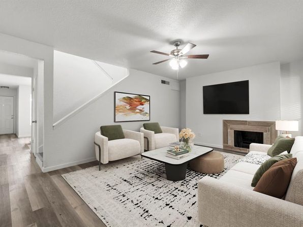 781 Country Place Dr APT 2083, Houston, TX 77079