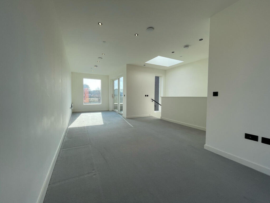 Additional image 9 of South Loop Square, Birmingham, B16 0