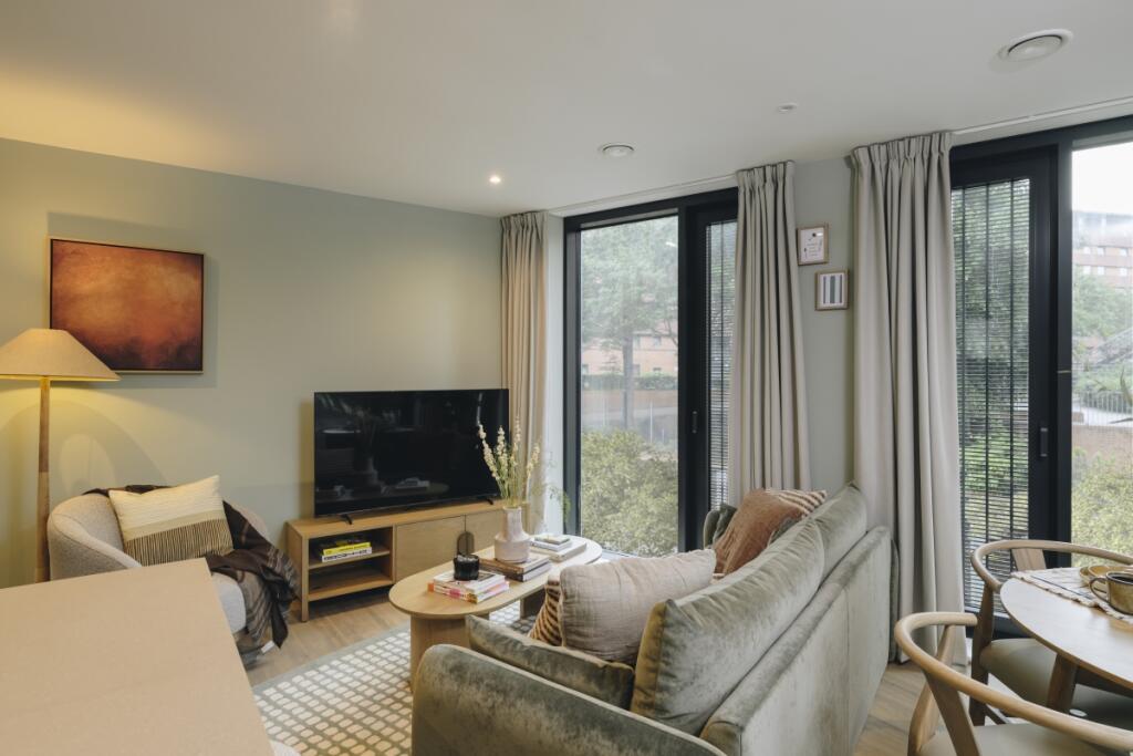 Additional image 3 of Apartment 906, 2 Jennens Road Birmingham B4