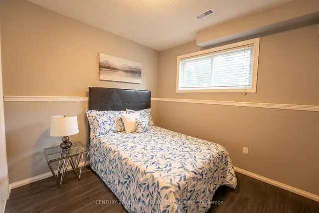 Additional image 26 of 23 Wadsworth Circ