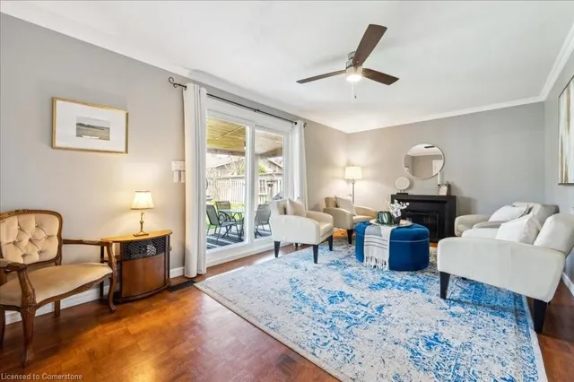 Additional image 25 of 34 Strathcona Cres