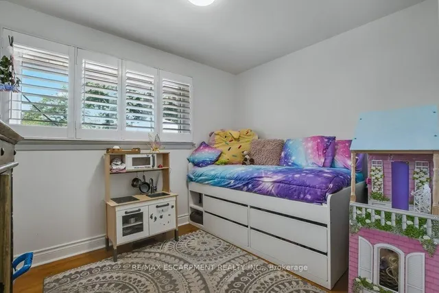 Additional image 15 of 86 Dana Dr