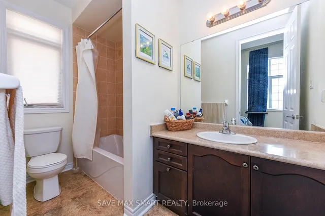 Additional image 28 of 13 Royal west Dr