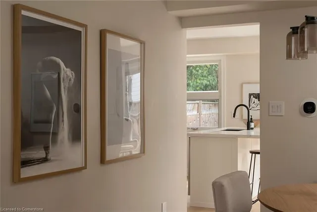 房产图片 16 - 803 Hyde Rd 单元3