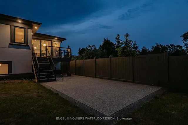 Additional image 43 of 24 Sylvia St