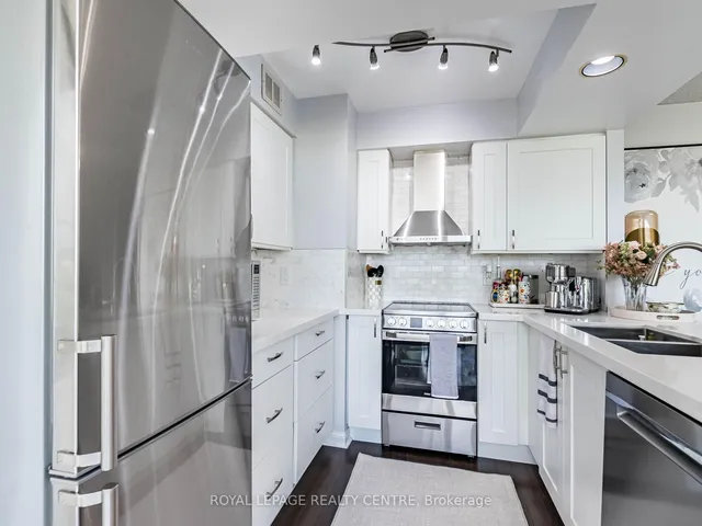 Additional image 6 of 50 Eglinton Ave Unit 601