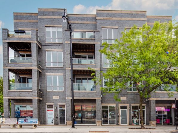 2860 N Milwaukee Ave APT 2S, Chicago, IL 60618