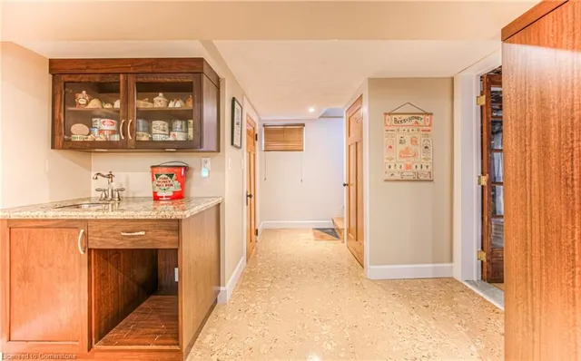 Additional image 32 of 120 Moore Ave