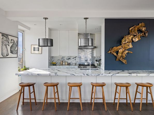 2 Cornelia St, New York, NY 10014