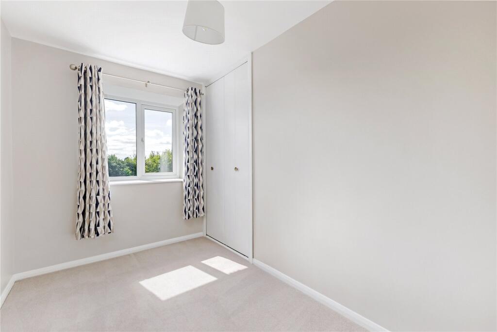 Additional image 9 of Douglas Road, Harpenden, Hertfordshire, AL5