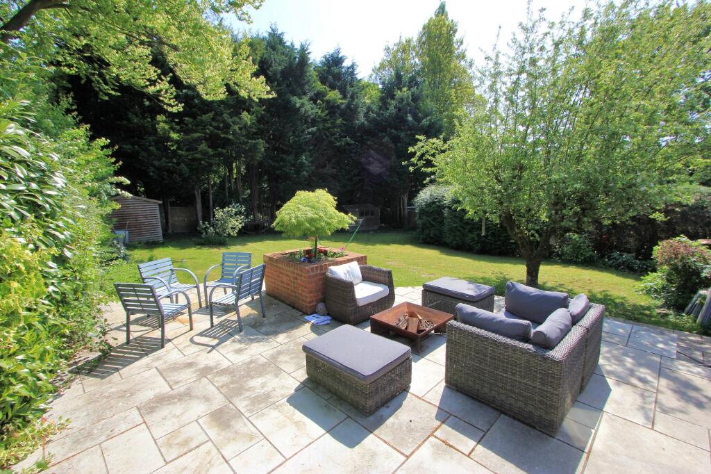 Additional image 18 of Hillside Way, Oaklands, Welwyn, Hertfordshire, AL6