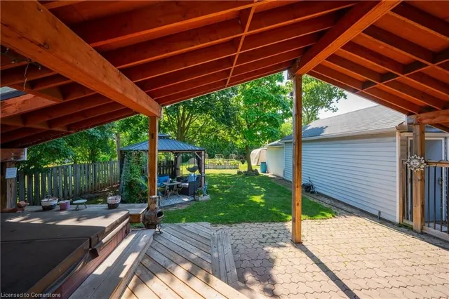 Additional image 37 of 70 Worsley Rd