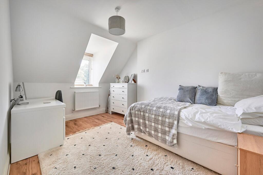 Additional image 11 of Wain Close, St. Albans, Hertfordshire, AL1