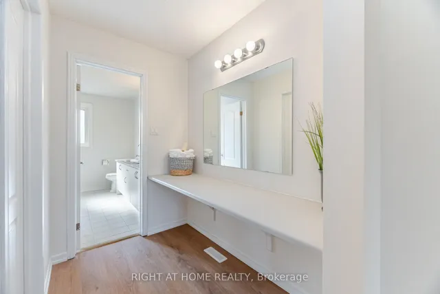 Additional image 26 of 325 Harrowsmith Dr