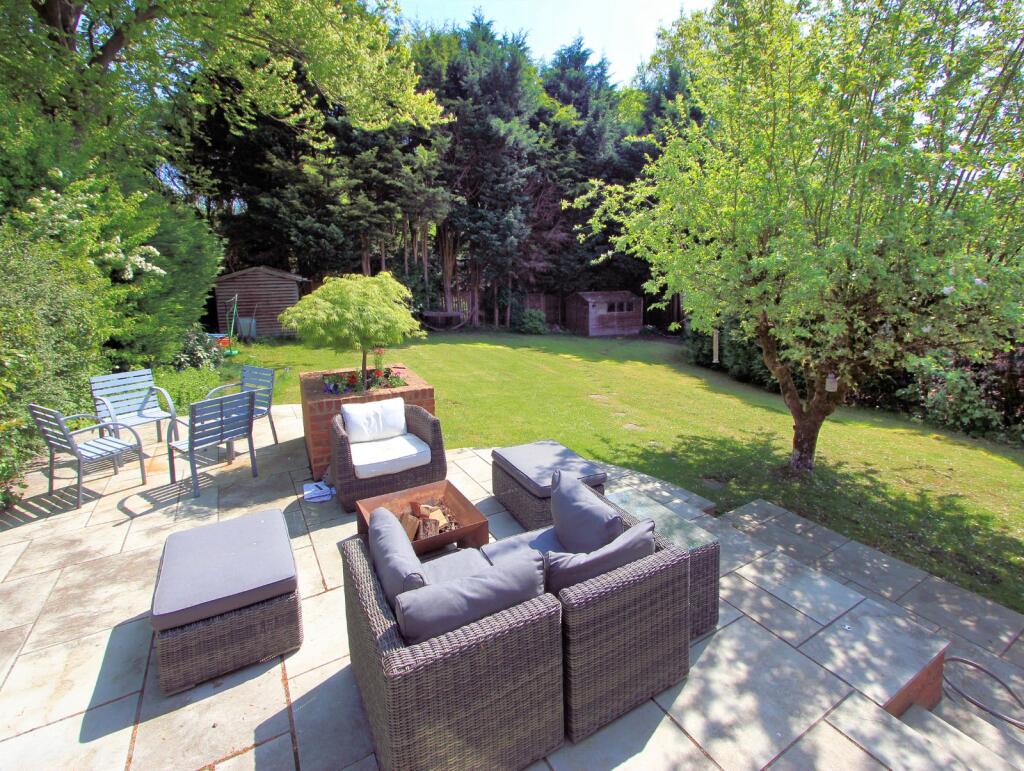 Additional image 21 of Hillside Way, Oaklands, Welwyn, Hertfordshire, AL6