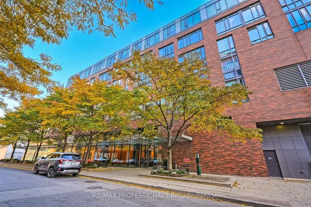 3 Market St Unit 404