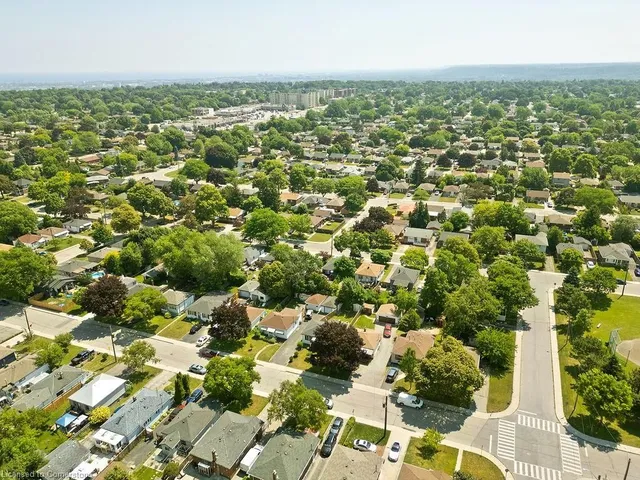 Additional image 7 of 145 East 44th St