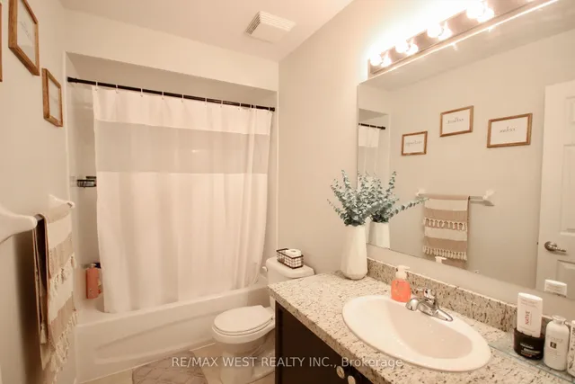 Additional image 37 of 57 Utopia Way