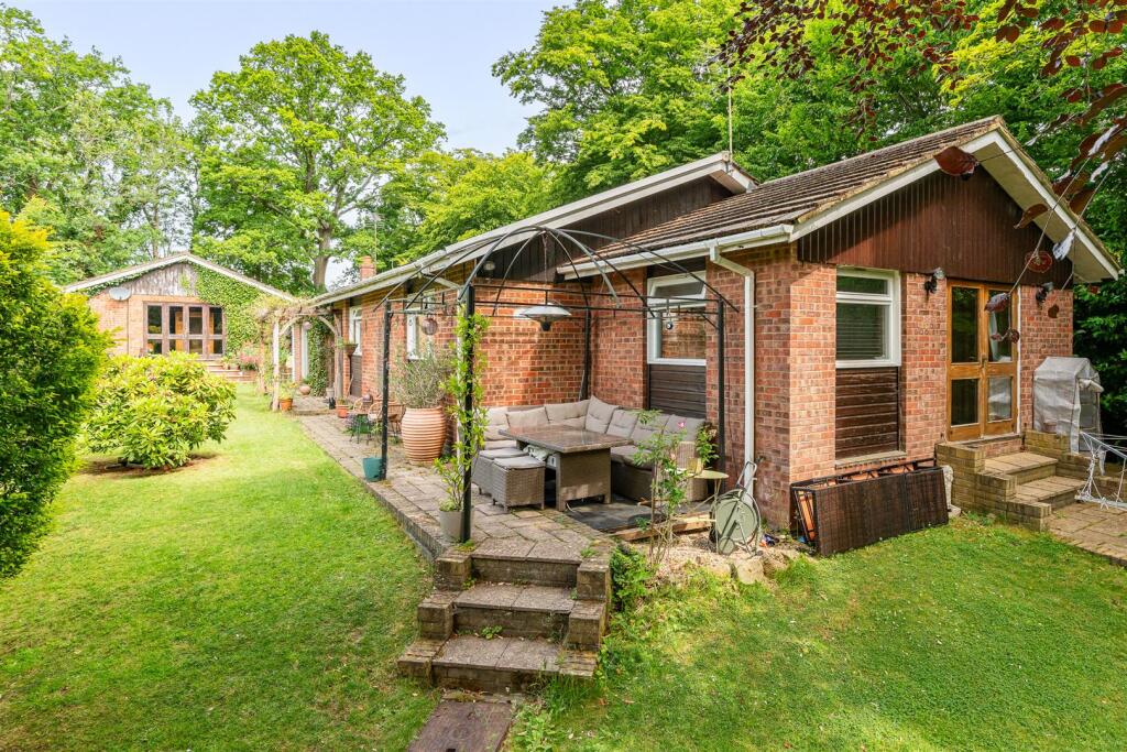 Additional image 19 of Burnham Green Road, Welwyn