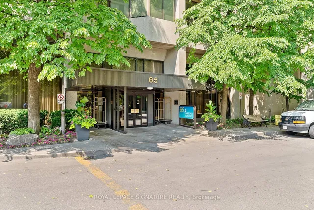 Additional image 32 of 65 Harbour Sq Unit 2603