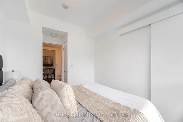 Additional image 21 of 12 York St Unit 4409