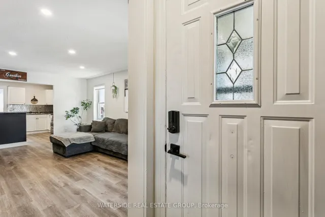 Additional image 7 of 276 Normanhurst Ave