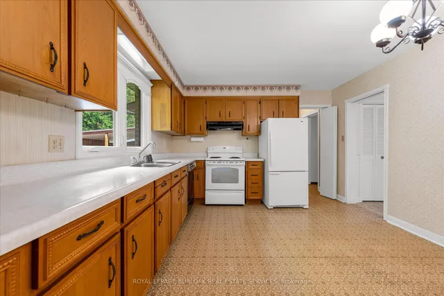 Additional image 10 of 452 Quigley Rd