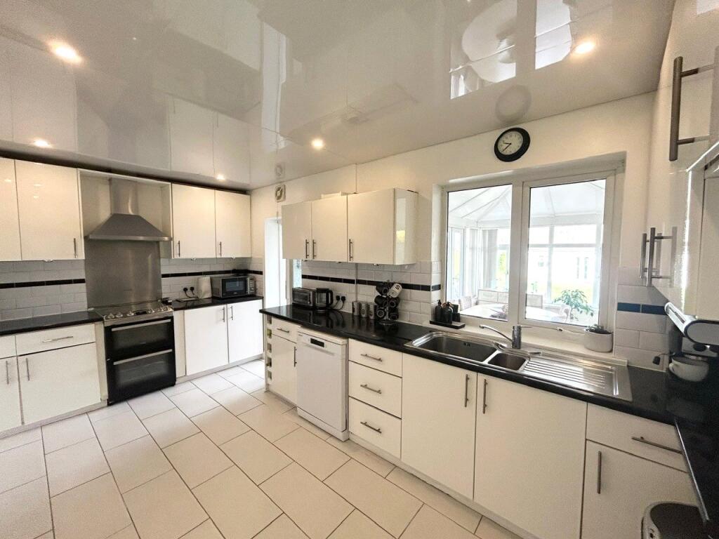 Additional image 3 of The Crescent, Queslett Road, Birmingham, West Midlands, B43